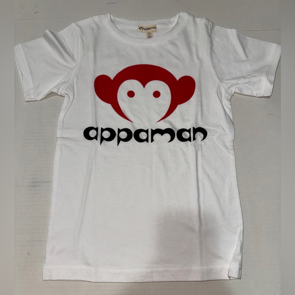 Appaman tshirt size 6. (Unisex) (NWOT)